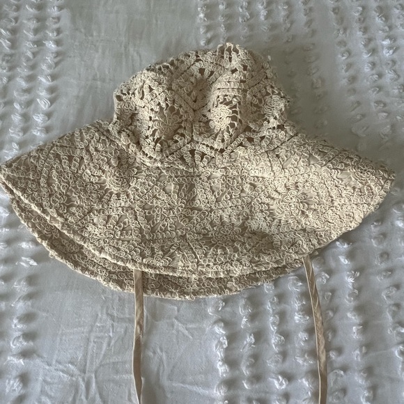 Cotton Bucket Hat - Picture 2 of 3